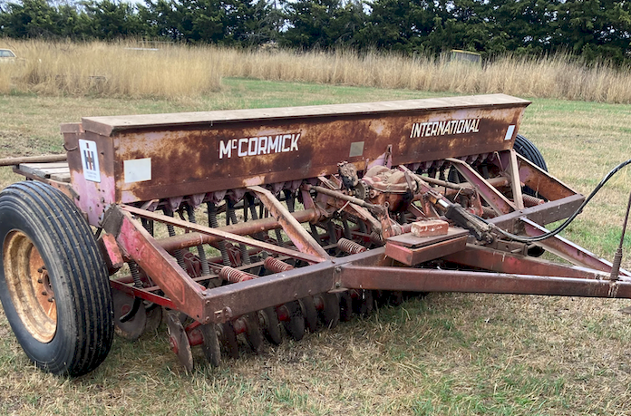 International A6-1 Seed Drill