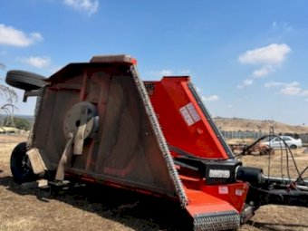 Land Pride RC3715 Fold Wing Slasher