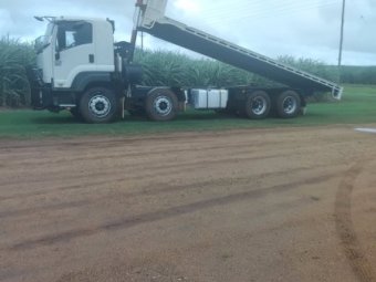 2014 Isuzu 8x4 Flat Top Tipper
