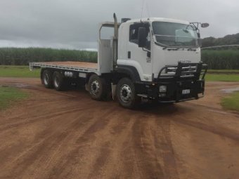 2014 Isuzu 8x4 Flat Top Tipper