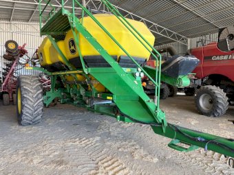 John Deere 1910 Aircart