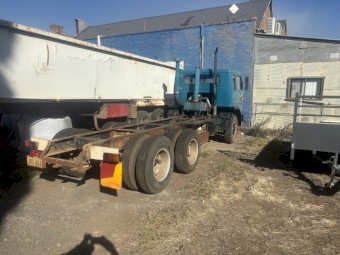 1979 Acco 1830 A Body Truck