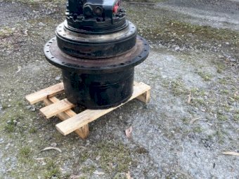 Final Drive suit Komatsu  Excavator PC 200