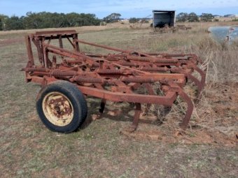 Horwood Bagshaw Scarifier