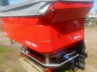 Kuhn Axis 40.1 Fertiliser Spreader