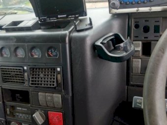 2002 Iveco Euro Tech CCab Truck