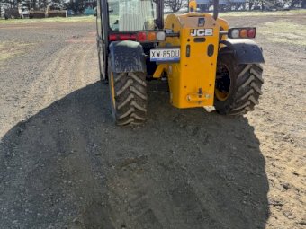 2022 JCB 527-58 Telehandler