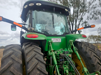 2012 John Deere 7215R Tractor
