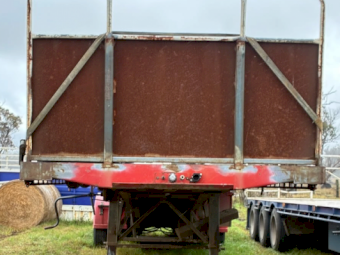 2000 Lusty A-Trailer