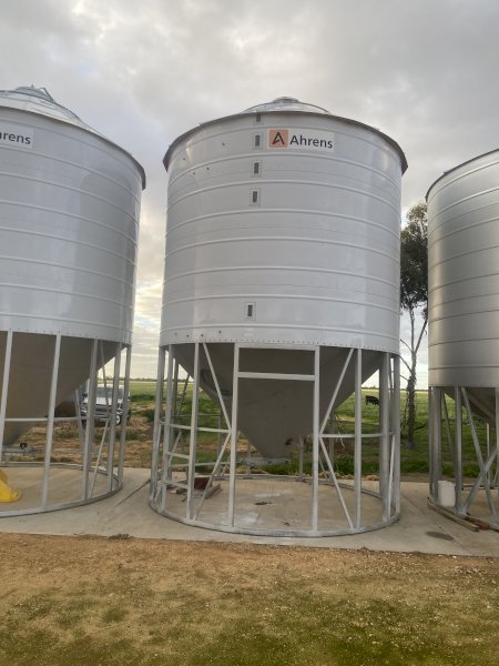 2017 Ahrens 60T Fertilizer Silo