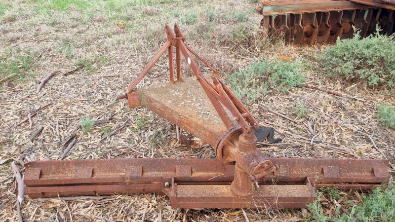 2m Grader Blade