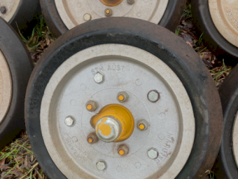34 x Manutec Press Wheels
