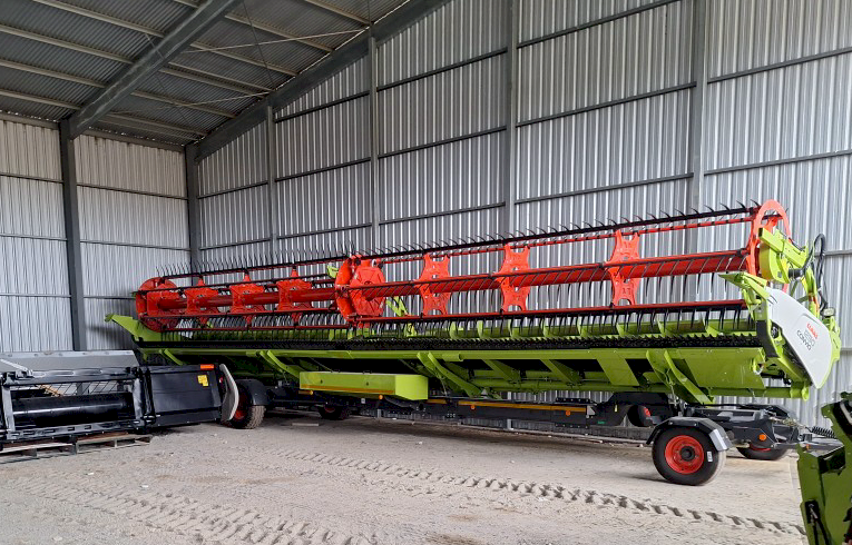 2025 Claas Convio 1230 Flex Front with Claas Comb Trailer