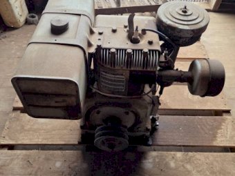 Briggs and Stratton 23AFB Engine