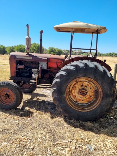Nuffield 460 Tractor