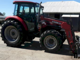 Case IH Farmall 115C