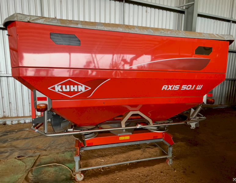 Kuhn 50.1W Spreader
