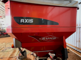 Kuhn 50.1W Spreader