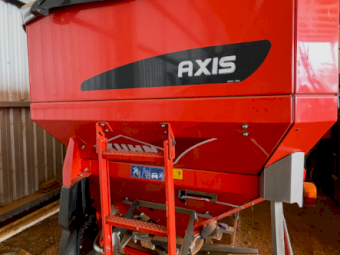 Kuhn 50.1W Spreader