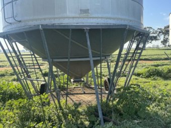 25T Fertilizer Field Bin