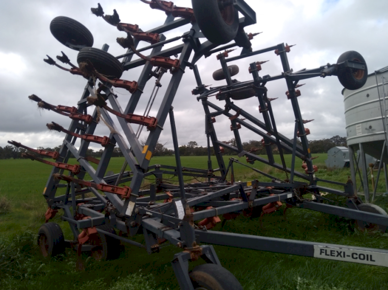 40ft Flexicoil 820 Air Seeder Bar
