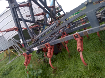 40ft Flexicoil 820 Air Seeder Bar