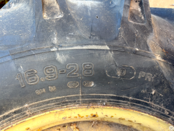 Starmaxx/MaXam 16.9-28 Tyres and Rims