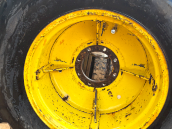 Starmaxx/MaXam 16.9-28 Tyres and Rims