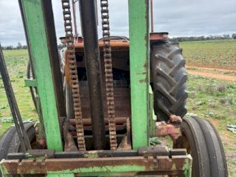 Forklift Attachment With Pallet And Hay Forks