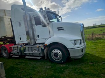 2013 Kenworth T409 Prime Mover
