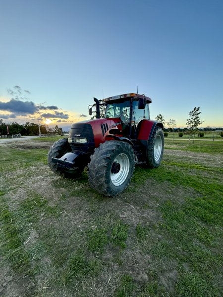2009 Case IH CVX1190 Tractor