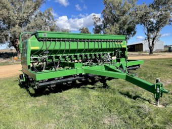2016 John Deere 1590 15ft Box Drill