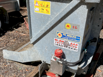 Self Loading Merlini Spreader