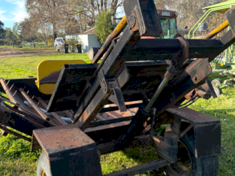 Boomerang MK4 Twin Bale Feeder