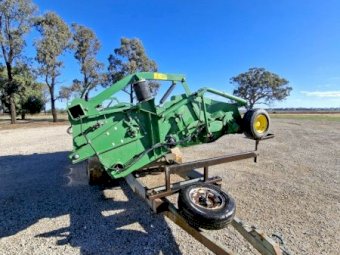 2021 John Deere BP 15 Belt Pickup Front