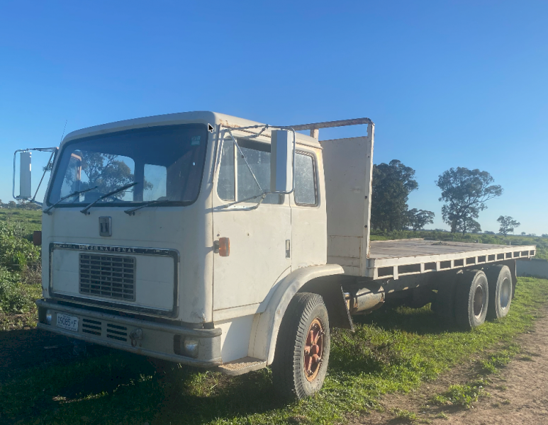 International Acco Tray Truck
