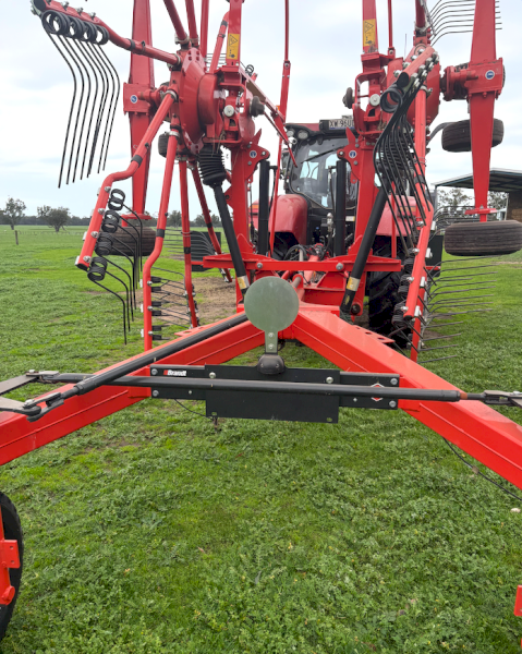 2024 Kuhn GA7501+ Rotary Rake