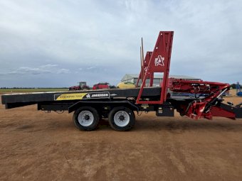 2021 Anderson Stackpro 7200 Bale Stacker