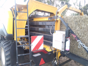 New Holland 1290 Plus HD Large Square Baler