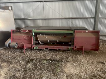 2009 Phillips Rollerdown Pickup Front