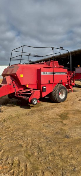 2004 Massey Ferguson 187 Large Square Baler