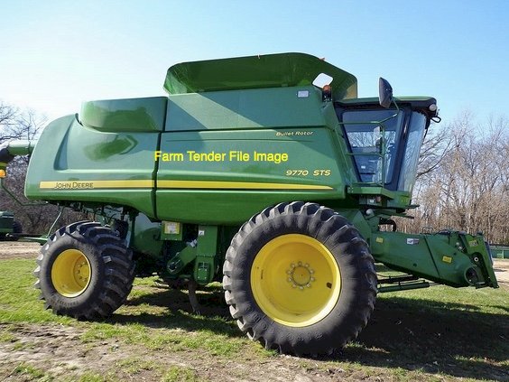 2012 John Deere 9770 Header with JD 635D Front on Trailer