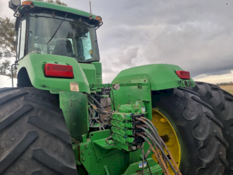 2004 John Deere 9420 Tractor