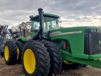 2004 John Deere 9420 Tractor