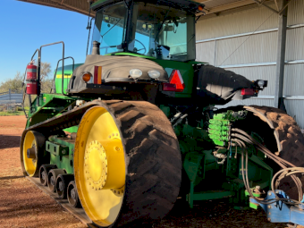 2006 John Deere 9520T Tractor