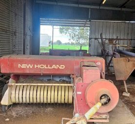 New Holland 317 Small Square Baler