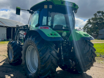 2011 Deutz Fahr Agrotron K100 Tractor with Loader