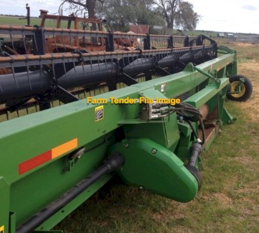 John Deere 936D Draper Front