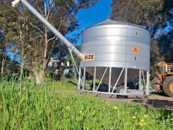 2021 Ahrens 1511 PTO Field Bin