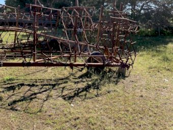 13 Section Hydraulic Harrows